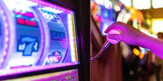French Roulette Game 